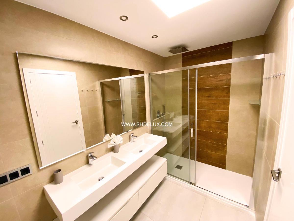 Sunset Waves Apartment By Sunny Holidays Delux Benidorm Exteriör bild